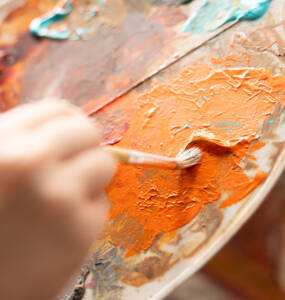 Arts Alley hosting Creative Workshops