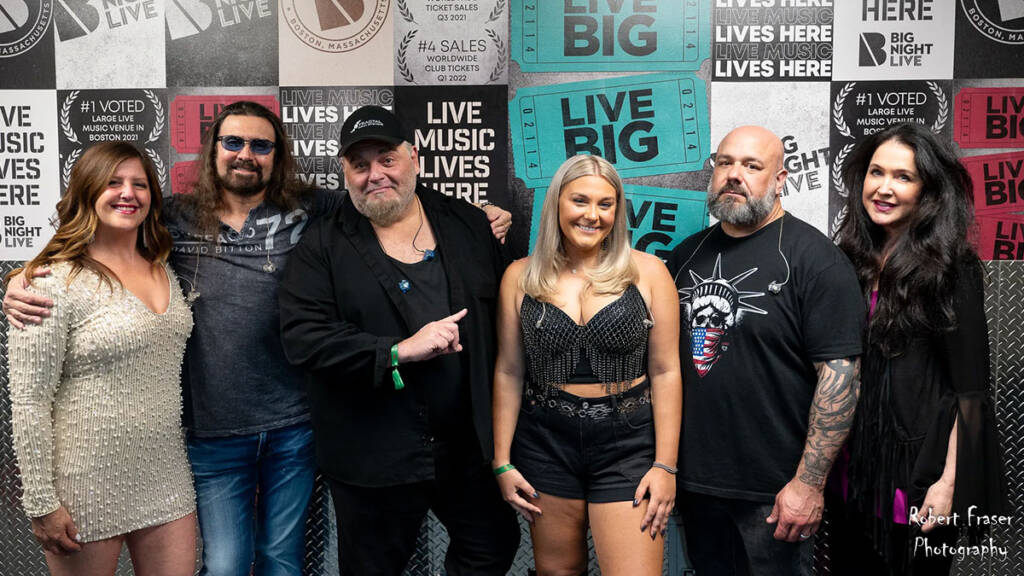 Whiskey-6 band